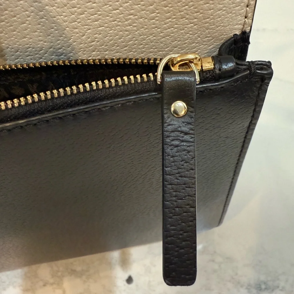 Kate Spade New York Black Cream Grove Street Maeve Large Structured Leather Tote
